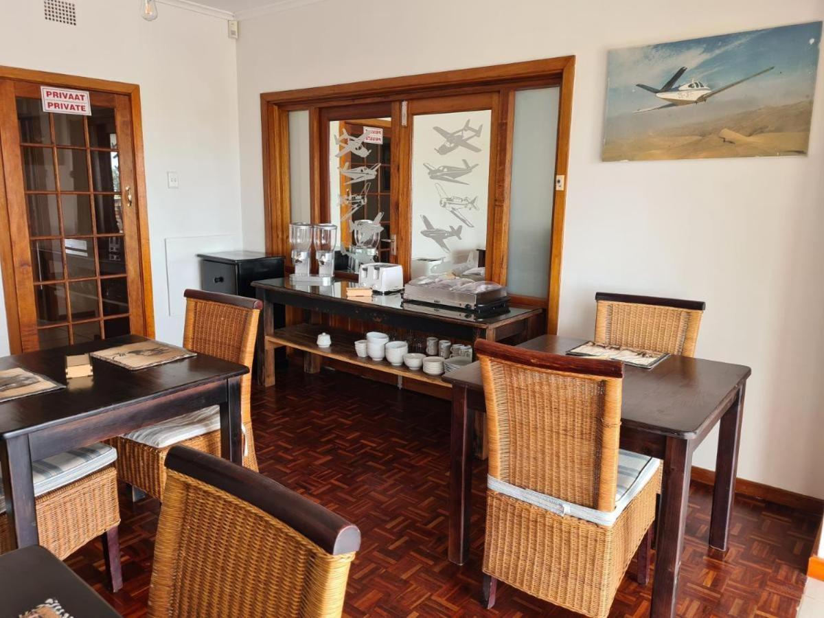 Aviators Paradise Guest House 모젤베이 외부 사진